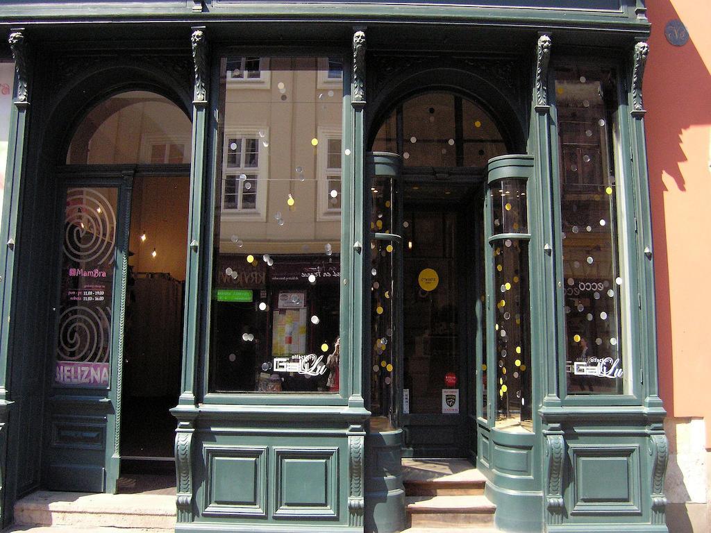 Nicholas Studio Krakow Luaran gambar